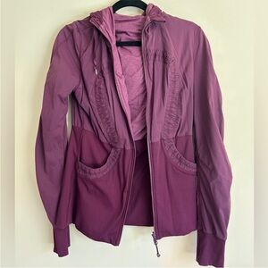 Lululemon reversible Dance Studio Jacket in a purple hue size 12